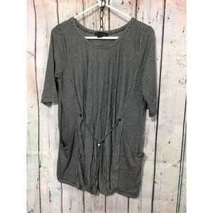 TWENTY-ONE Cute Pocketed Front Top Gray Striped Size Large